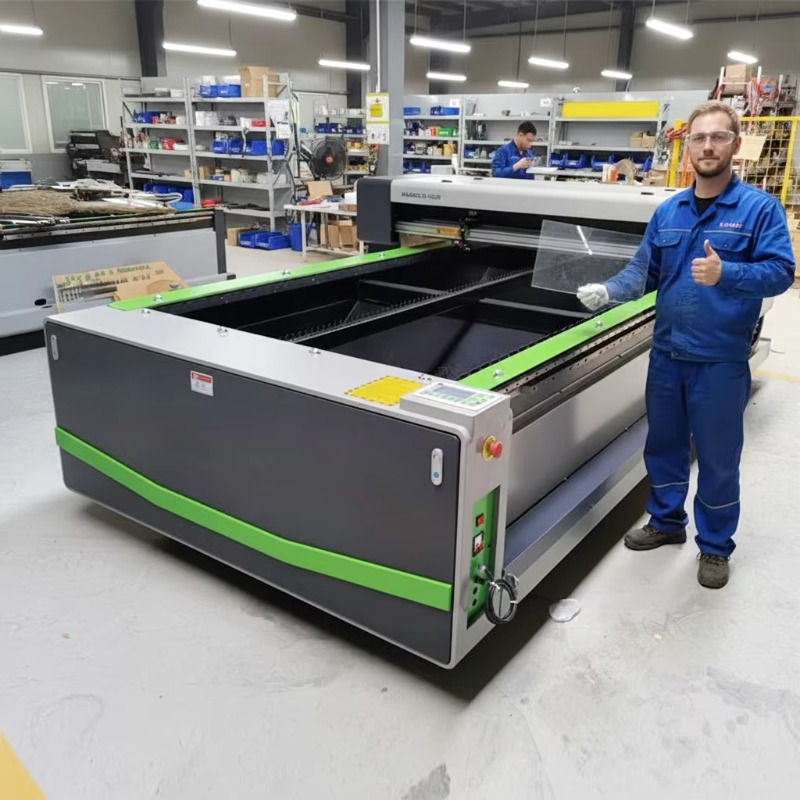Industrial Acrylic Laser Cutter - カスタマイズ可能な単頭CO2レーザーカッター200W 300W 木材・竹・合板・アクリル用産業機械