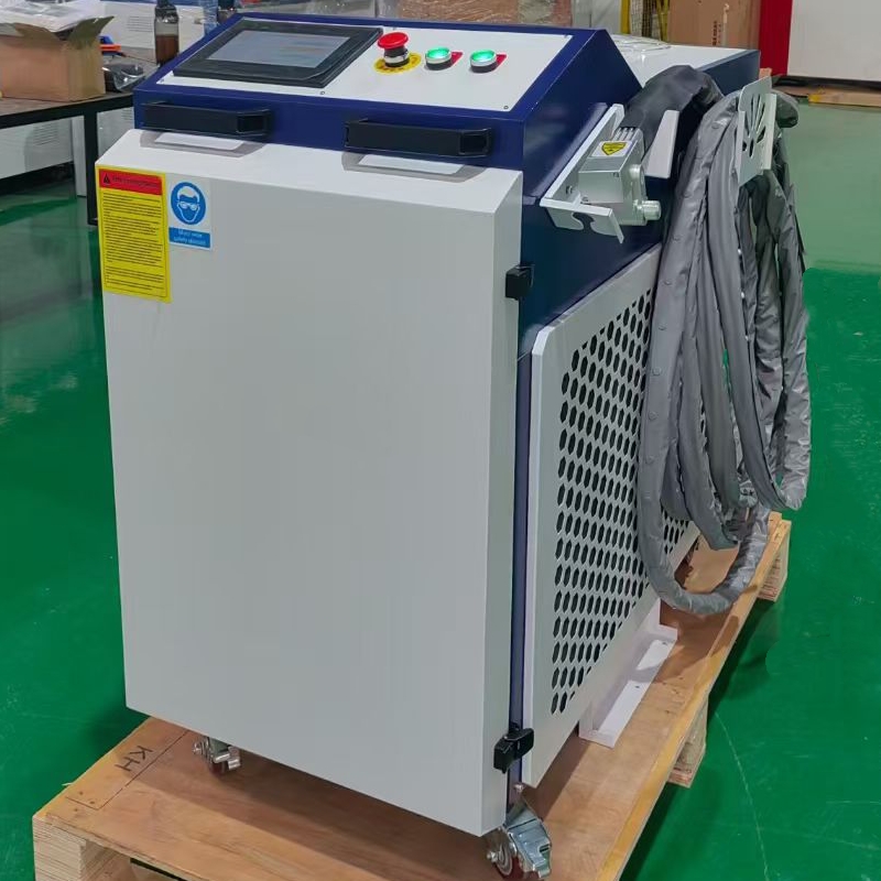 1500W2000W3000W 心配無用のアフターサービス  - Industrial Laser For Sale のレビューと価格